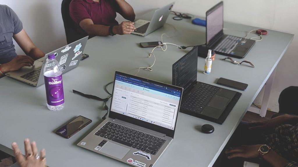 Team Revisor at Work